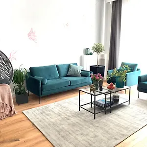 Apartamento Bpr Kyanit Design With A/c, Budapest